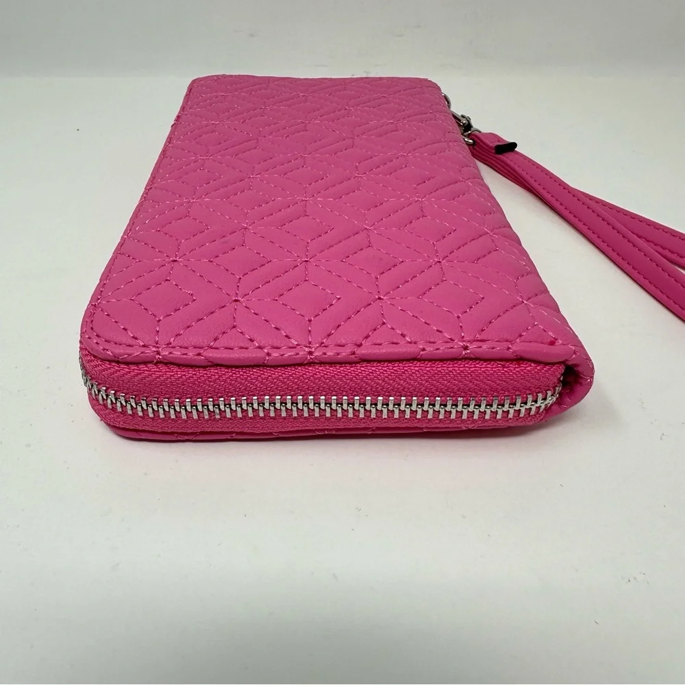 Steve Madden Bangelo Wallet Wristlet Pink